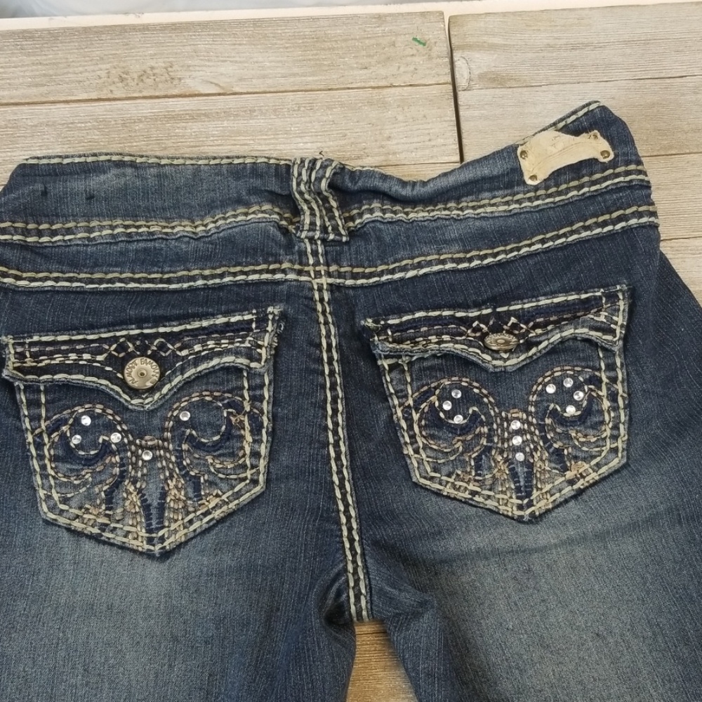 Almost Famous Jeans - Picture 2 of 4